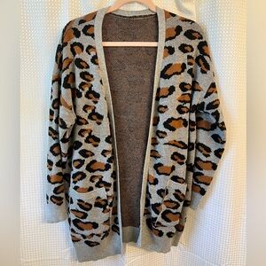 Cheetah Print Women’s Cardigan in Size XL